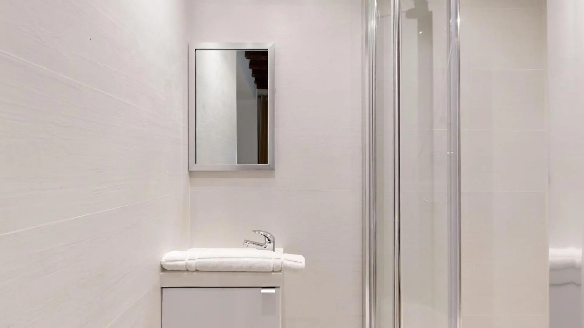 200 Suite Ddj - Superbe Appartement A Parigi 0*,  Francia